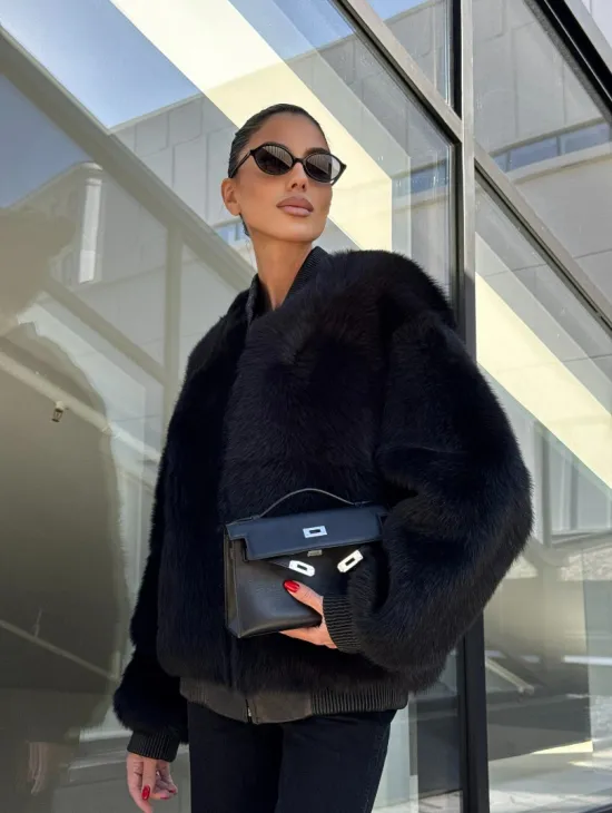 Бомбер женский из натуральной тосканы - черный - фото 6