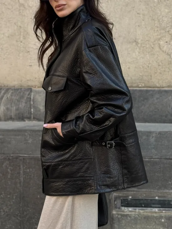 Модная черная куртка из натуральной кожи 