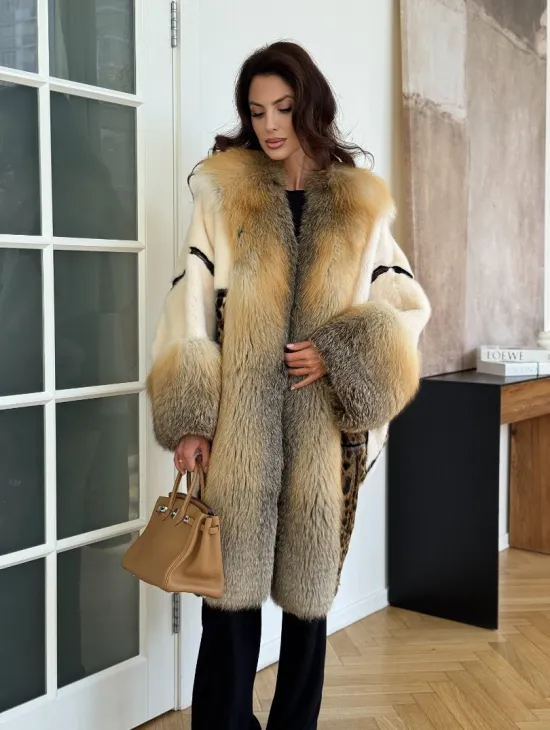 Комбинированная норковая шуба с мехом лисы - белый - фото 6